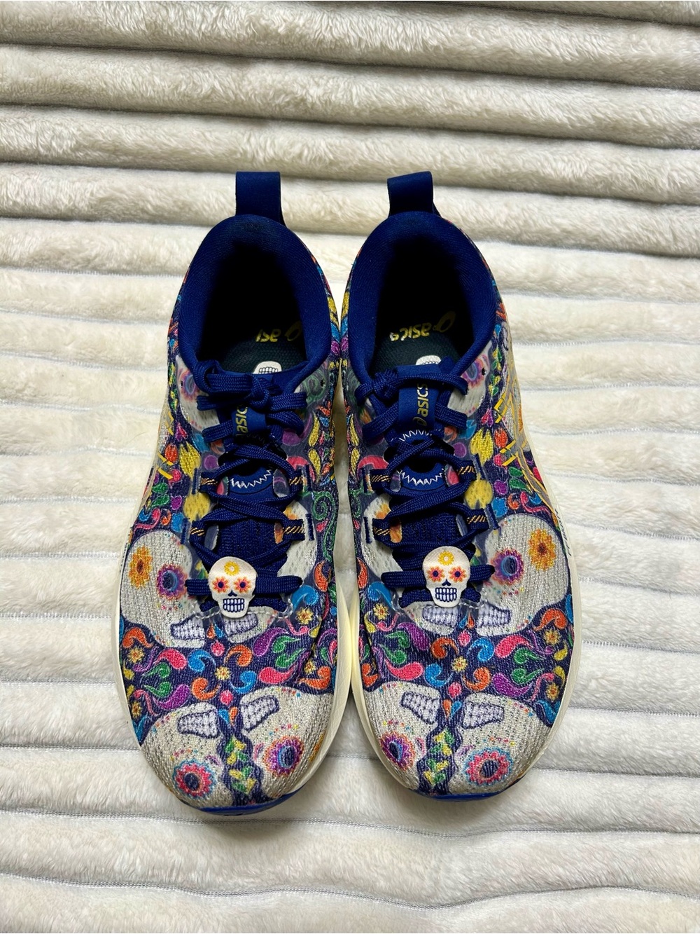 ASICS Gel Noosa Tri 16 Ltd Edition ‘Dia De Muertos Women’s Size 8 Multicolor - Picture 2 of 7